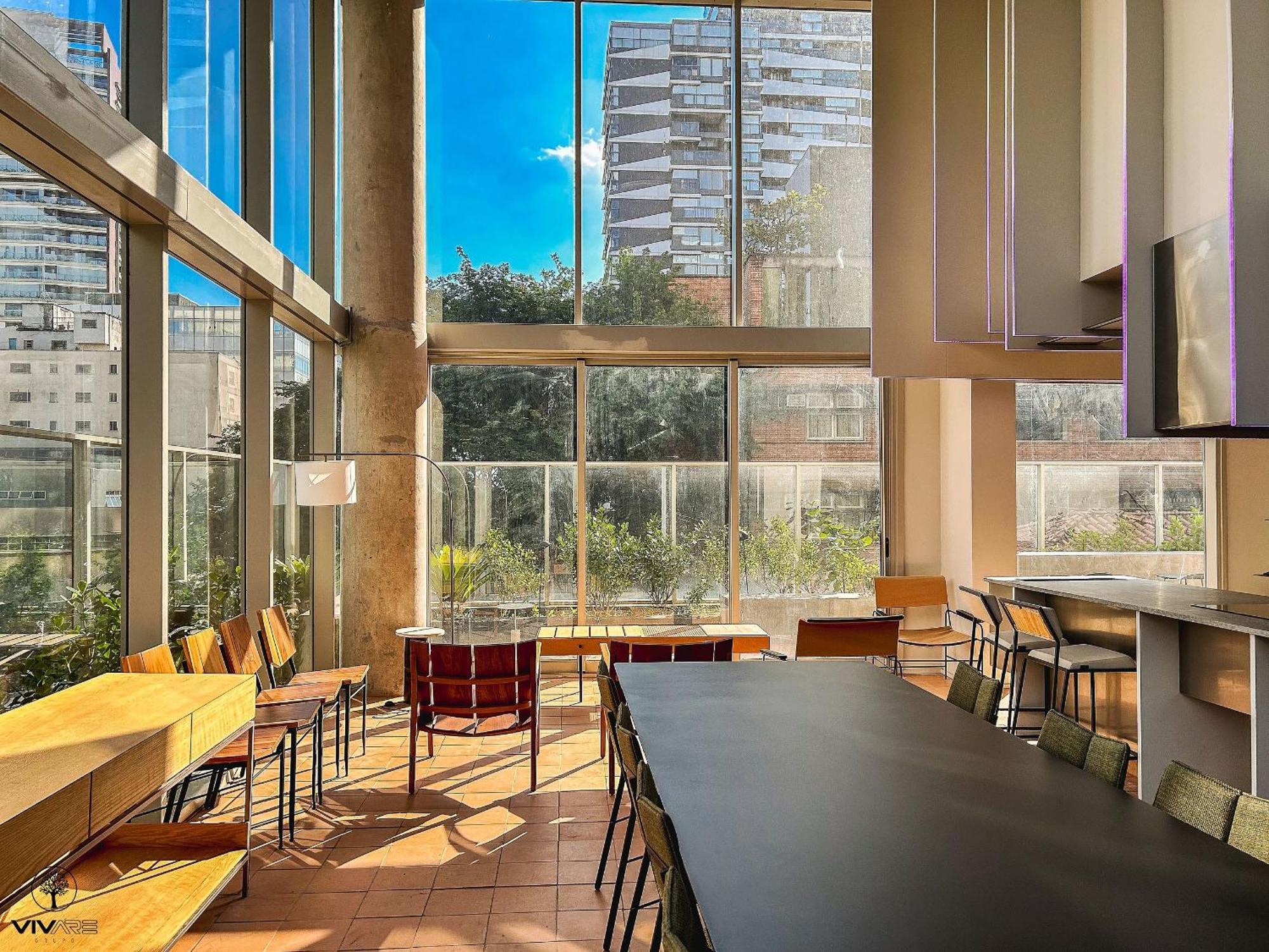 Apartamento Seasons Pinheiros - Px Hosp Das Clinicas/reboucas *