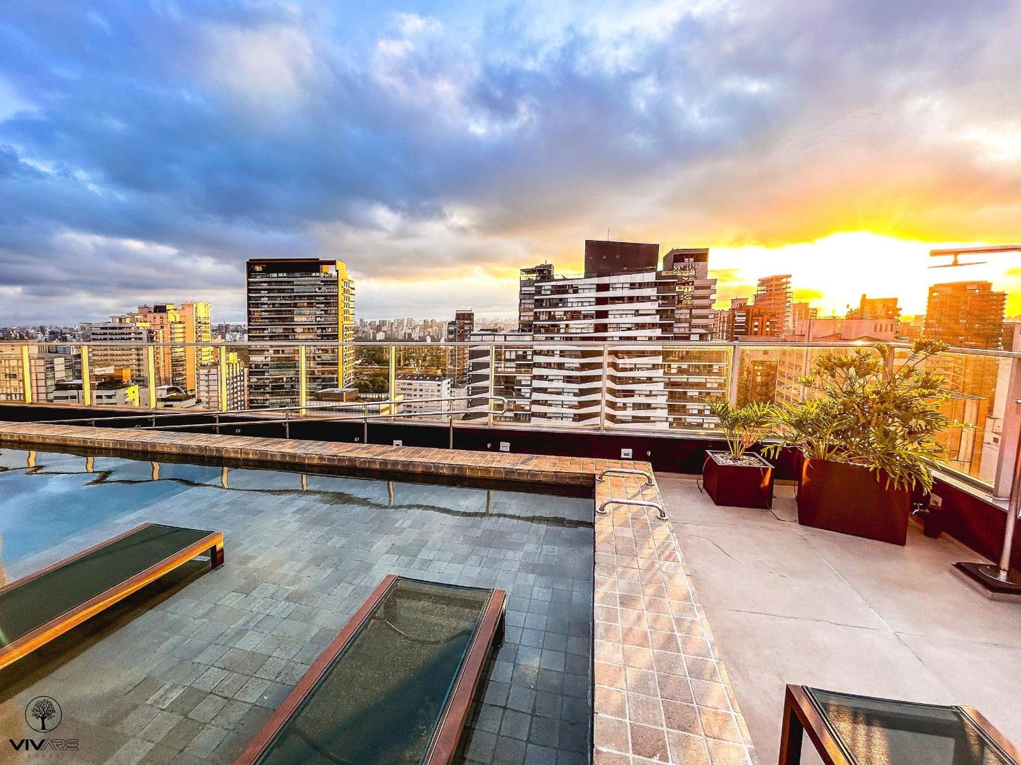 Apartamento Seasons Pinheiros - Px Hosp Das Clinicas/reboucas São Paulo